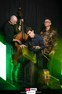 Tubis Trio